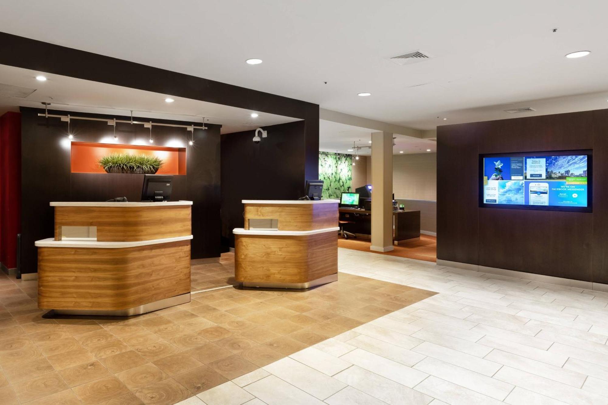 Courtyard By Marriott Dallas-Fort Worth/Bedford Dış mekan fotoğraf