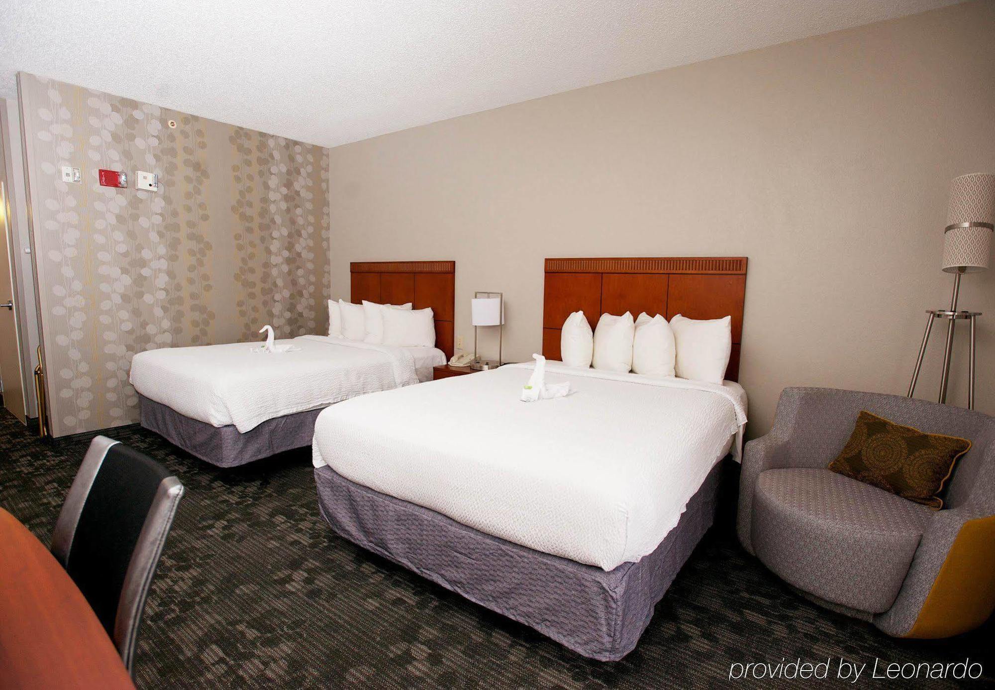 Courtyard By Marriott Dallas-Fort Worth/Bedford Dış mekan fotoğraf